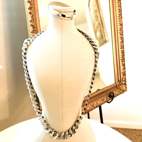 Vintage Signed Monet Silver Necklace & Bangle - Picture 6 of 16